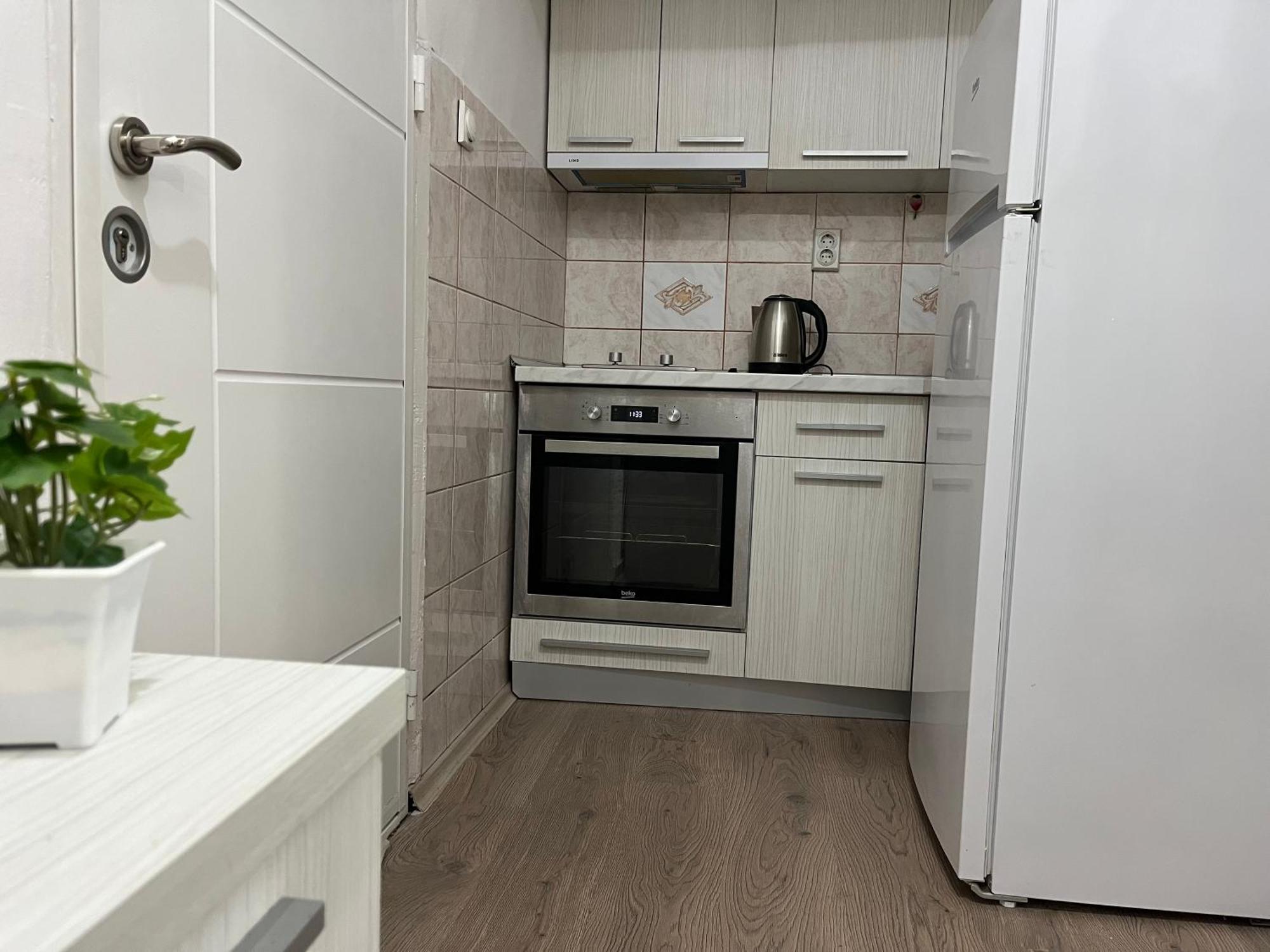 M - Square Private Rooms Скопье Номер фото